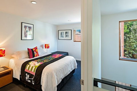 Fitzgeorge - Kalgoorlie Accommodation 7