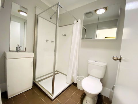 Yamba Views Accommodation - Kalgoorlie Accommodation 6
