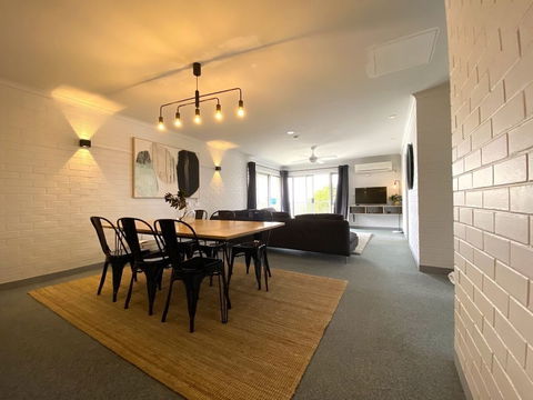 Yamba Views Accommodation - Kalgoorlie Accommodation 1