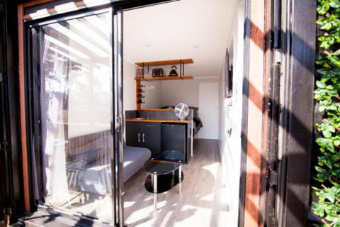 Fork N Farm Artisan Homestead - Kalgoorlie Accommodation 6