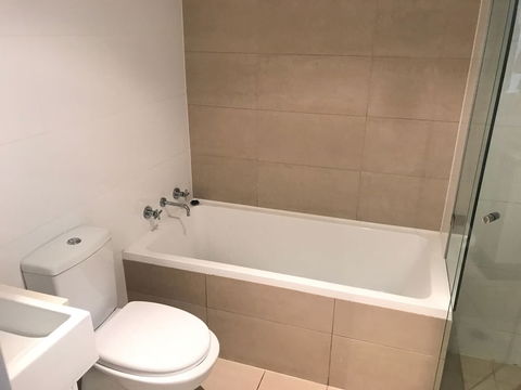 Wentworth Park Road Apartments - Kalgoorlie Accommodation 6