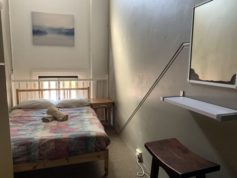 Bert's Backpackers - Kalgoorlie Accommodation 6