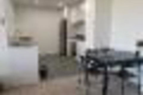 New Apt 3 Mins Walk To Station & SM. - Kalgoorlie Accommodation 3