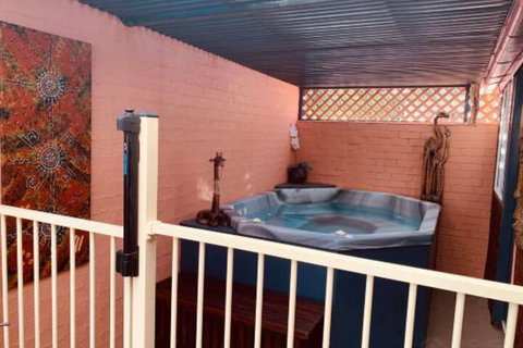 Luxuru Art House In Sydney - Kalgoorlie Accommodation 6