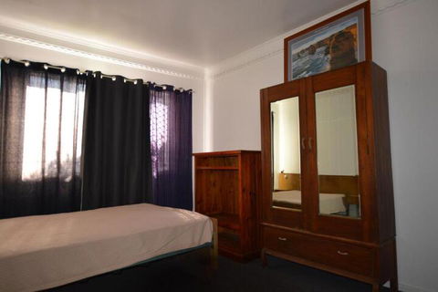 Lukes Cozy Guest House - Kalgoorlie Accommodation 7