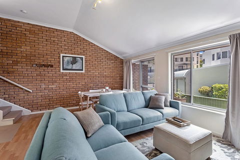 Macadamia Court 6 Nelson Bay - Kalgoorlie Accommodation 6