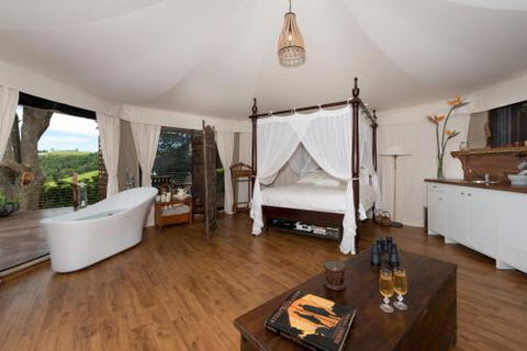 Clouds Safari - Kalgoorlie Accommodation 1