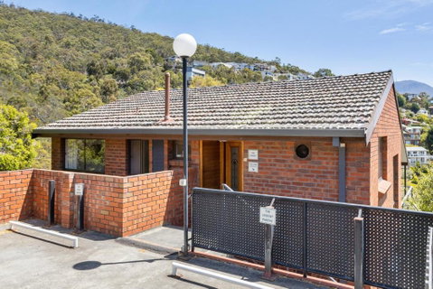 The Lookout - Kalgoorlie Accommodation 4