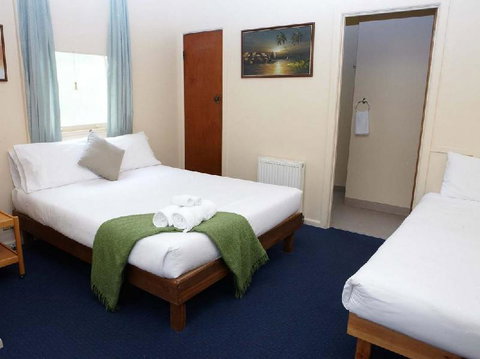 Amara Springs Guest House - Kalgoorlie Accommodation 5