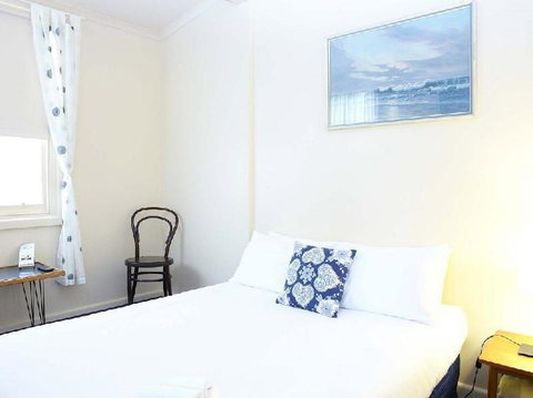 Amara Springs Guest House - Kalgoorlie Accommodation 4