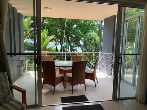 Beach House Apartment 1 - Kalgoorlie Accommodation 2