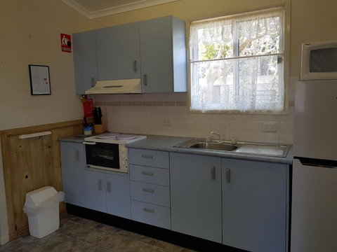Jacaranda Holiday Park - Kalgoorlie Accommodation 3