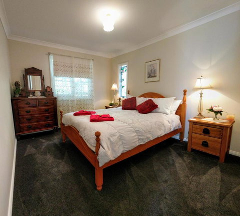 Laurel House - Kalgoorlie Accommodation 1