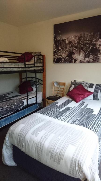 MURRAY GRANGE VILLA 4 - Kalgoorlie Accommodation 5