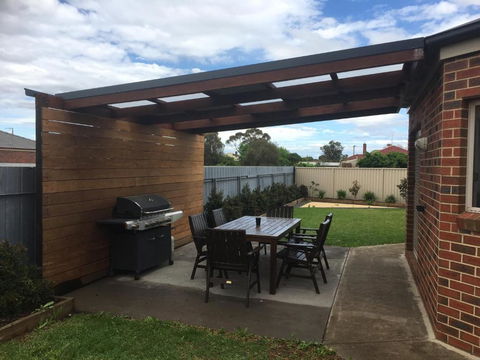 Numurkah Apartments The Saxton - Kalgoorlie Accommodation 1