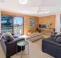 Burleigh great house room for the boat across the road from beach - Kalgoorlie Accommodation