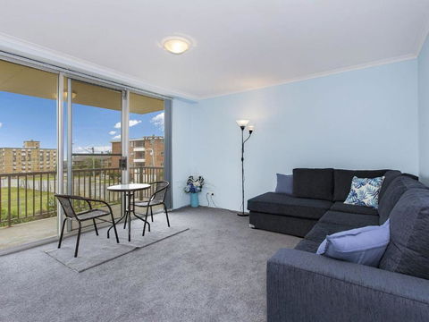 Fairleigh Unit 1 - Kalgoorlie Accommodation 4