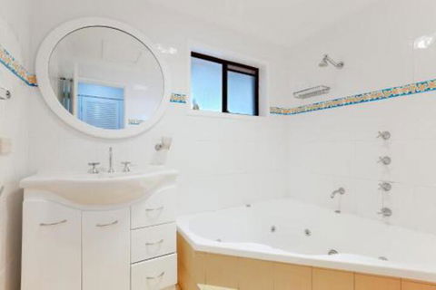 Kallaroo Street 3 Corlette - Kalgoorlie Accommodation 1