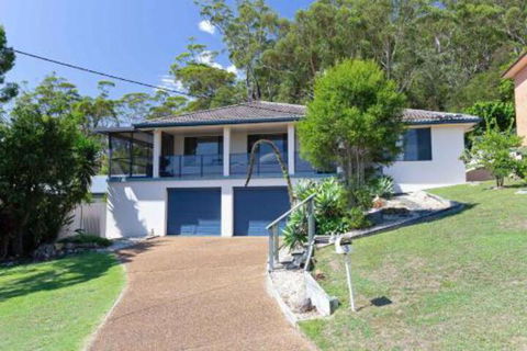 Kallaroo Street 3 Corlette - Kalgoorlie Accommodation 5