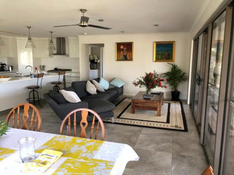 Creekbend - Kalgoorlie Accommodation 4