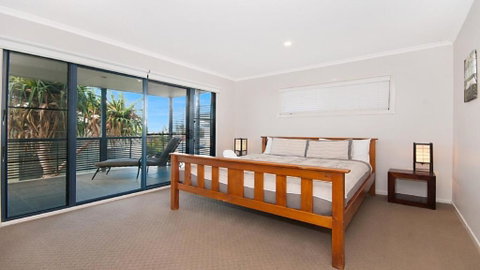 KKs In Lennox Head. - Kalgoorlie Accommodation 2