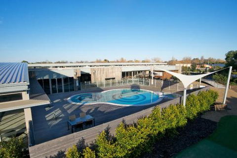 COASTAL SOUL VILLA At BROADBEACH - Kalgoorlie Accommodation 2