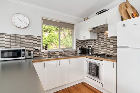 BADENOCH - Kalgoorlie Accommodation 5