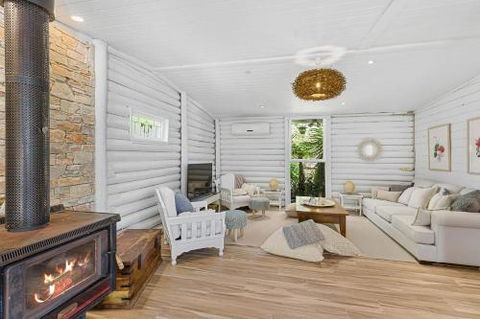 MARTHA COTTAGE Mt. MARTHA - Kalgoorlie Accommodation 0