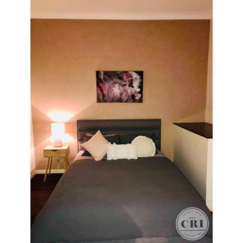 The Cri On Main - Kalgoorlie Accommodation 0