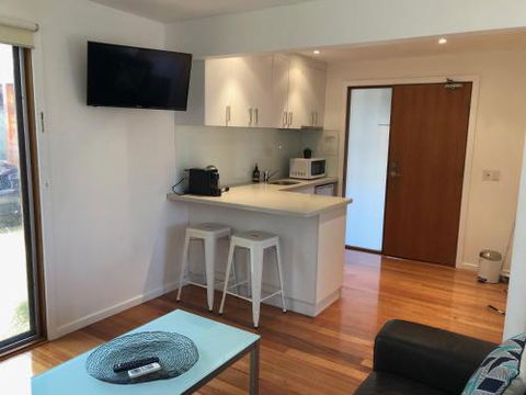 Carinya Coastal Cottage - Kalgoorlie Accommodation 2