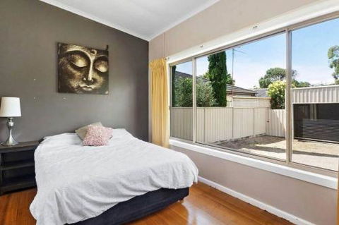 Casual Beachin It Family Getaway With Bungalow On Beachfront - Kalgoorlie Accommodation 1