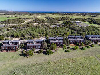 DREW Stay On St. Andrews Top Rated Golf Course - Kalgoorlie Accommodation 1
