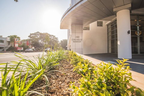 Contemporary Art 2beds Apt - Kalgoorlie Accommodation 2