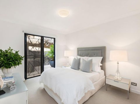 BELLEVUE GARDEN OASIS-hosted By L'Abode - Kalgoorlie Accommodation 1