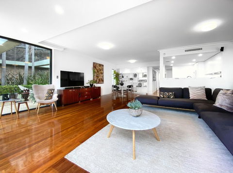 BELLEVUE GARDEN OASIS-hosted By L'Abode - Kalgoorlie Accommodation 5