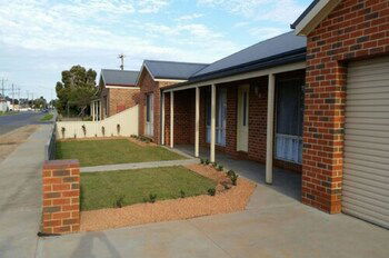Numurkah Self Contained Apartments - Kalgoorlie Accommodation 1