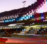 Modern Two Bedroom Apartment with Views HARIS - Kalgoorlie Accommodation