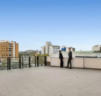 Stunning Potts Point Apartment - Kalgoorlie Accommodation