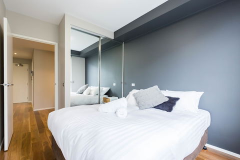 SANDRA, 1BDR Carlton Apartment - Kalgoorlie Accommodation 3