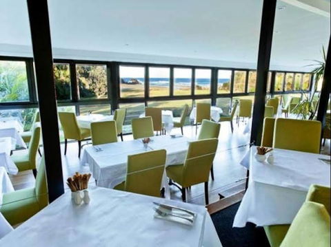 Diggers Beach Villa At Aanuka Resort - Kalgoorlie Accommodation 2