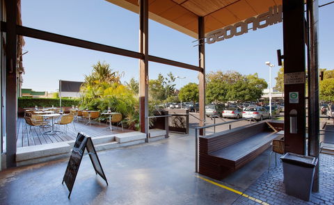 Villa Noosa Hotel - Kalgoorlie Accommodation 2
