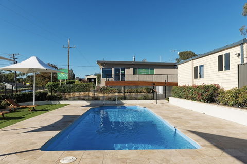 Crestview Tourist Park - Kalgoorlie Accommodation 1