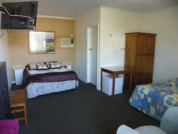 Palms Motel - Kalgoorlie Accommodation 4