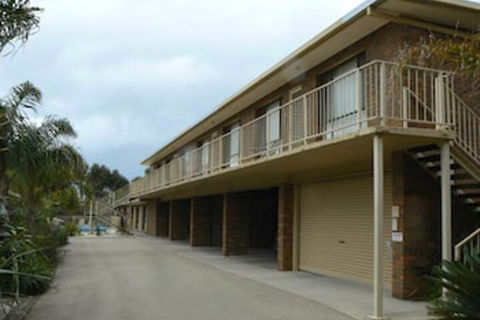 Allambi Holiday Apartments - Kalgoorlie Accommodation 3