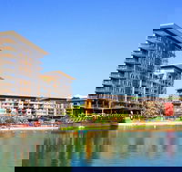 Darwin Waterfront Apartments - Kalgoorlie Accommodation