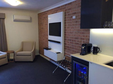Blue Gum Motor Inn - Kalgoorlie Accommodation 2