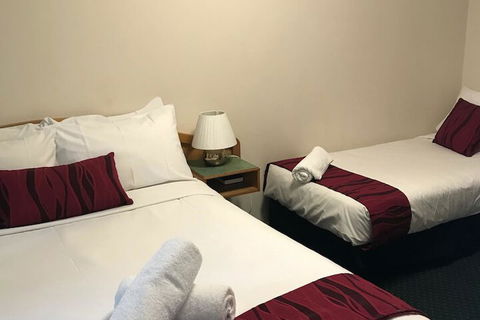 O'Shea's Royal Hotel - Kalgoorlie Accommodation 7