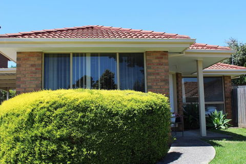 Australian Home Away At Doncaster Andersons Creek 2 - Kalgoorlie Accommodation 1