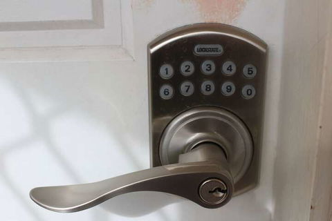 Australian Home Away At Doncaster Andersons Creek 2 - Kalgoorlie Accommodation 3