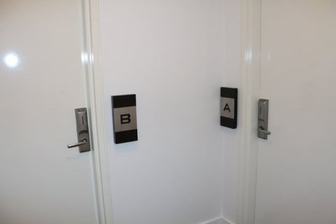 Chancellor Lakeside - Kalgoorlie Accommodation 6
